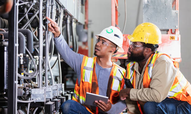 Best Emergency Electrical Repair  in La Croft, OH